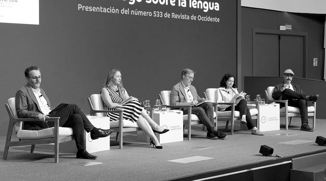Un momento del debate y presentación de Calas del español.