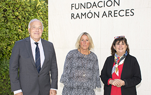 Ensayos clínicos y búsqueda de nuevas dianas terapéuticas contra la ELA