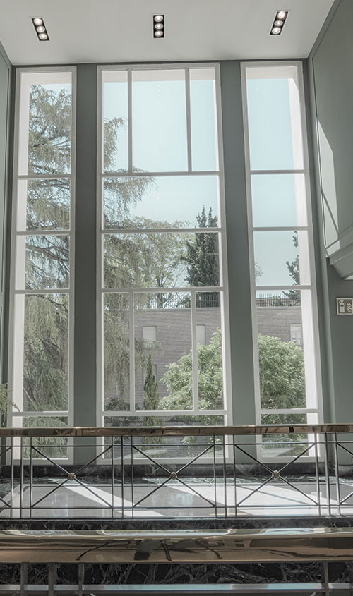 Fachada del edificio de la Fundación Ramón Areces