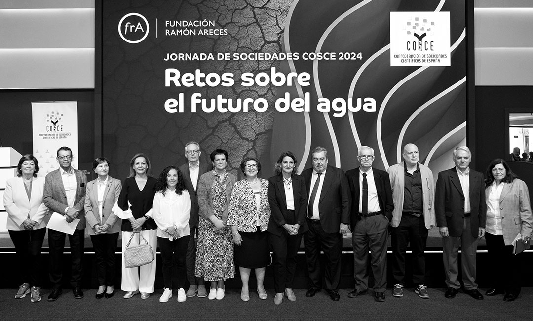 Teresa Ribera, vicepresidenta tercera del Gobierno, inauguró esta jornada organizada por COSCE y la Fundación Ramón Areces